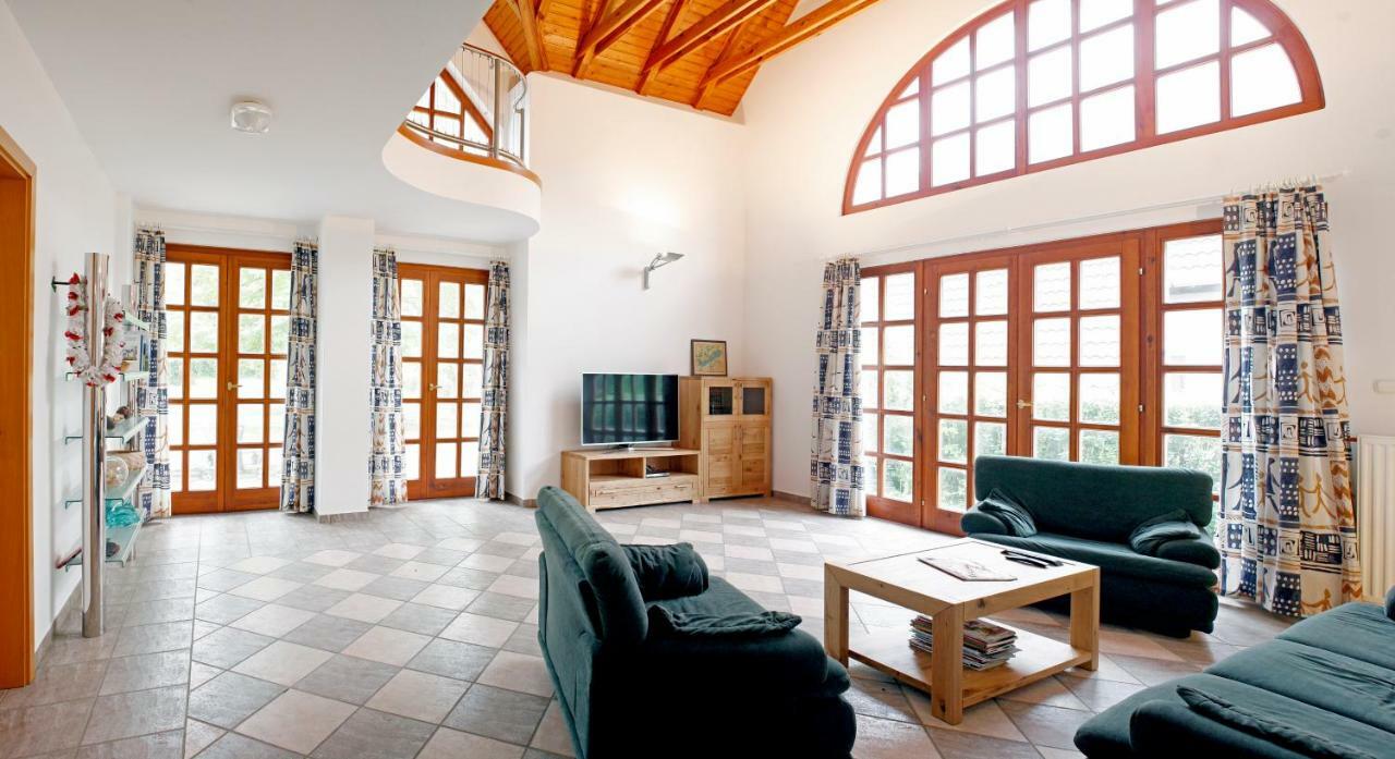 The Pearl Of Balaton Villa Szigliget Exterior photo