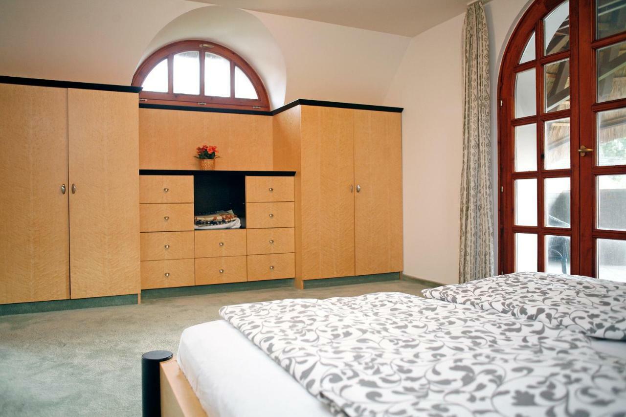 The Pearl Of Balaton Villa Szigliget Exterior photo